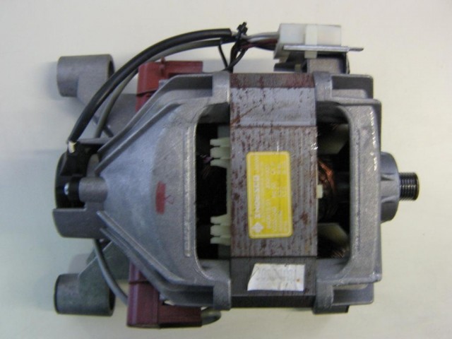 Motore lavatrice Ariston ALS89X cod 940N1S.01