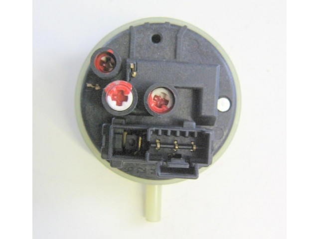 PRESSOSTATO COD. 16002180500   CODICE ALTERNATIVO: 505KA1 01   PER LAVATRICE INDESIT IWC6105B, IWC 7105, IWC7128, iwdc 6125, ARISTON ECO7F 1292, IGNIS AWV465/M, arsfx 109 it