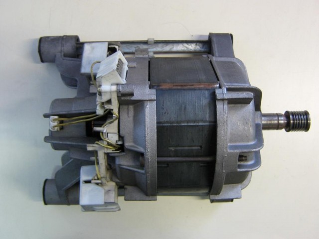 Motore lavatrice Bosch WFB 1207 cod 1BA5750-OBA