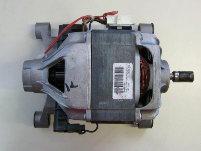 Motore lavatrice Indesit WIL146SP cod 52/64 - 148/AD12