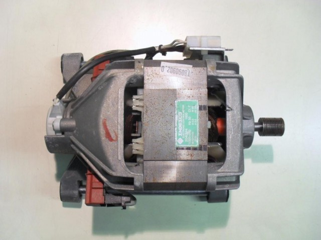 Motore lavatrice Ariston AD1600 cod 2040M4