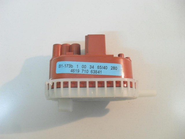 PRESSOSTATO COD. 461971063841   PER LAVATRICE WHIRLPOOL AWM 5065, AWM 5083/2