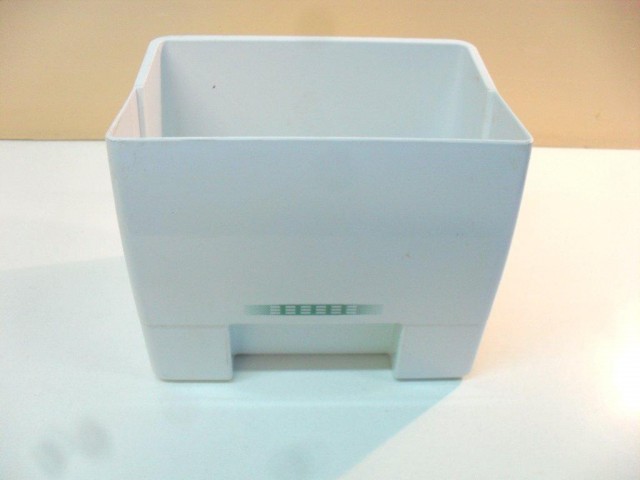 Cassetto frigorifero Ariston DE286 misure 25,1 x 17,6 x 21
